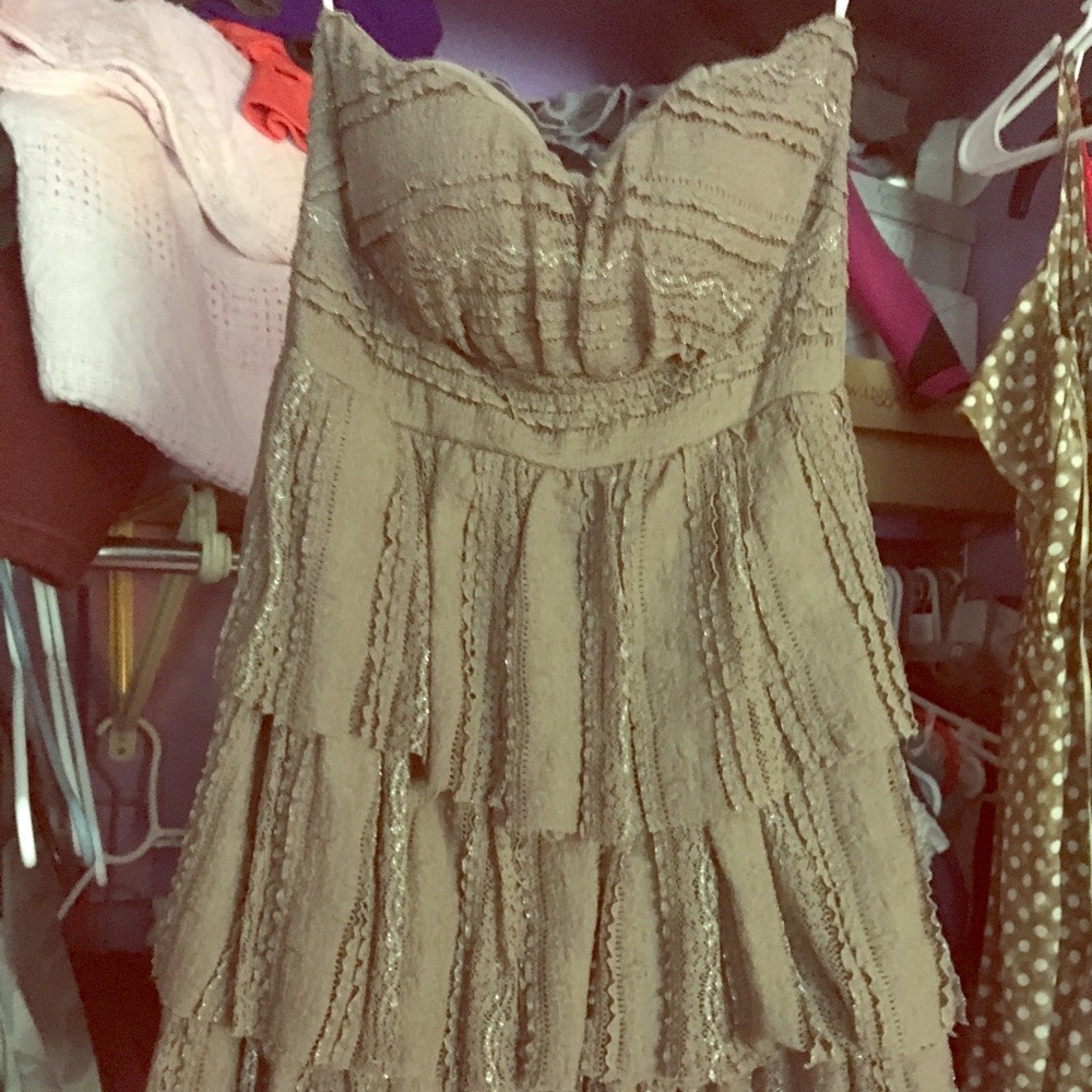 Size M strapless mini dress